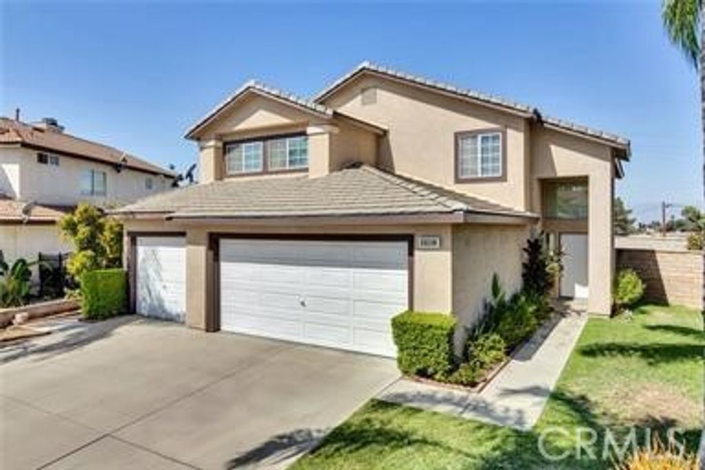 31136 Slate, Mentone