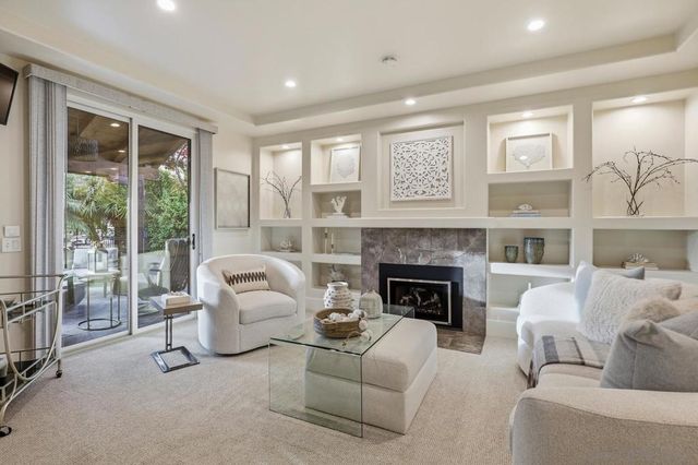 531 J Avenue, Coronado