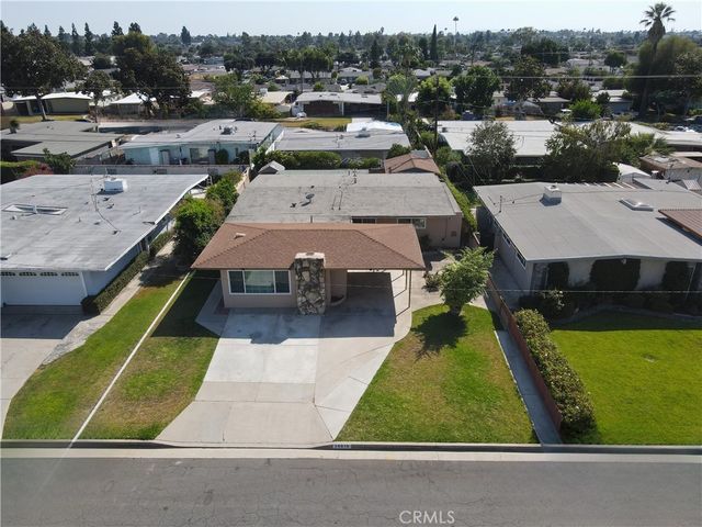 14010 Dunton, Whittier