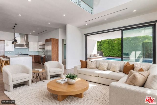 458 S Sycamore Avenue, Los Angeles