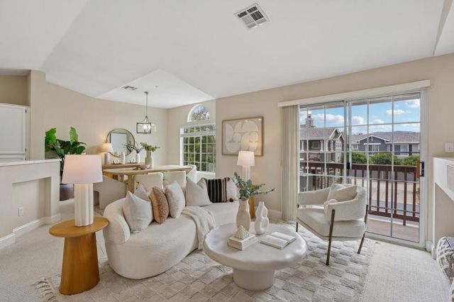 702 Destiny Lane, San Ramon