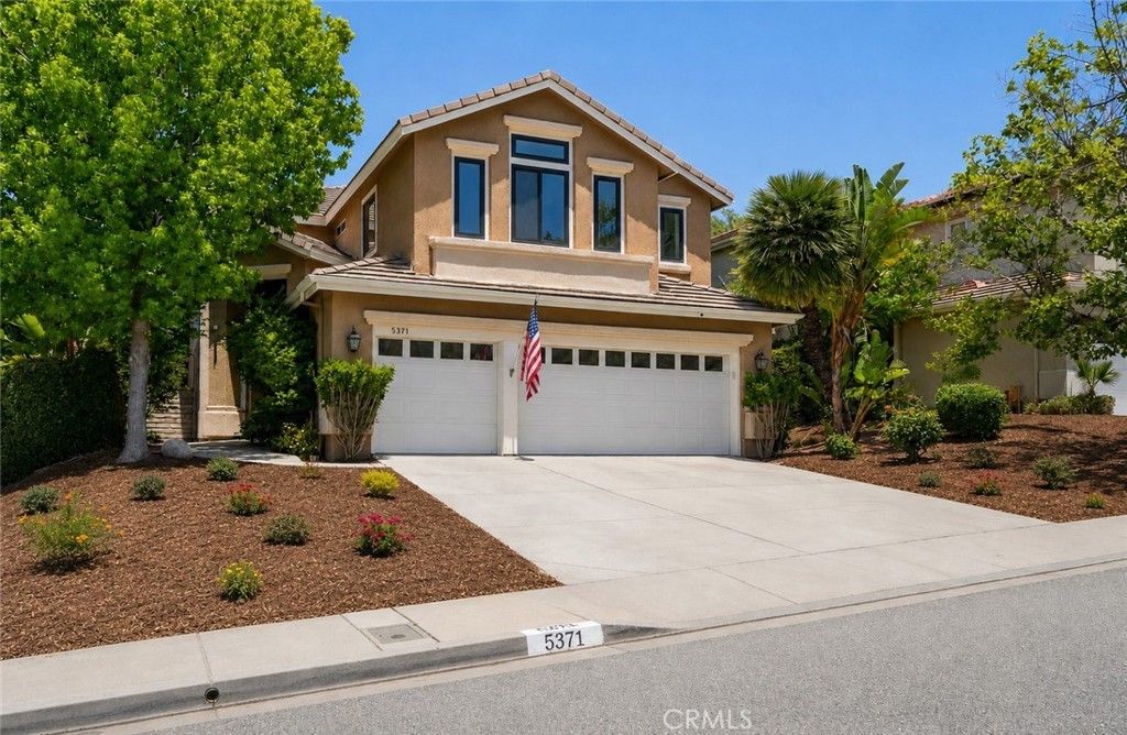 5371 Carmento Drive, Oak Park