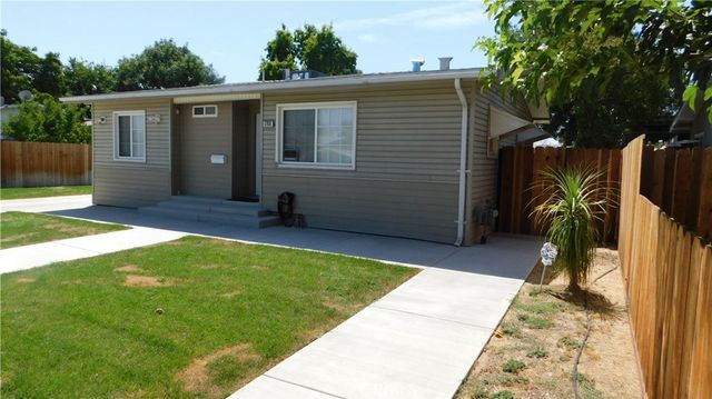 1780 W 8th, Merced