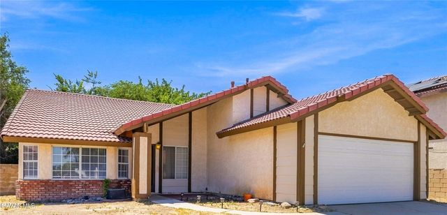 1510 E Avenue J12, Lancaster