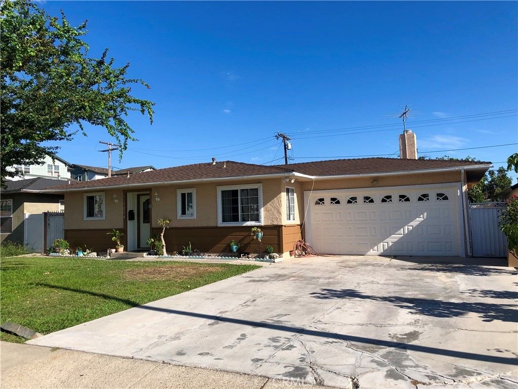 1234 E Oak Street, Anaheim