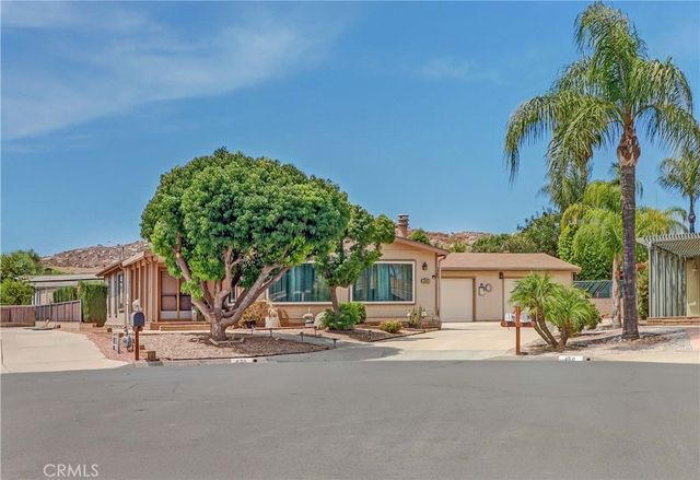 470 Quail Court, Perris