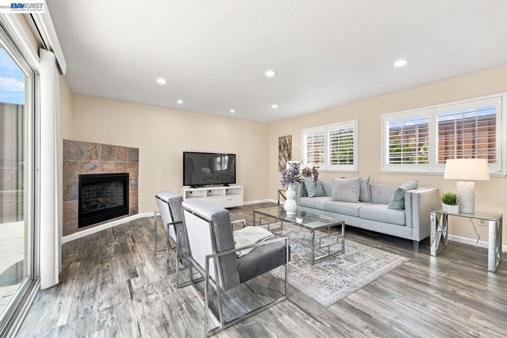 7778 Alto Way, Dublin