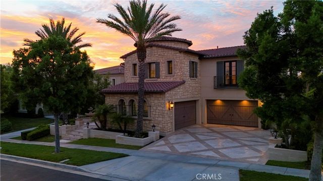 121 Panorama, Irvine