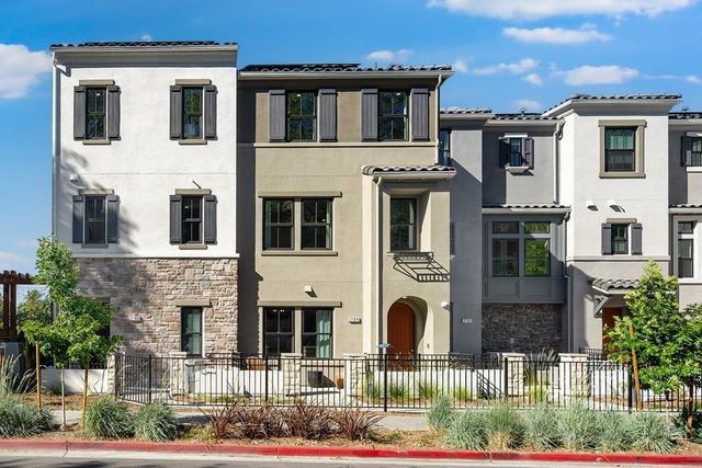 2120 Latham Street, Mountain View