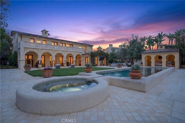 98 Canyon Crk, Irvine