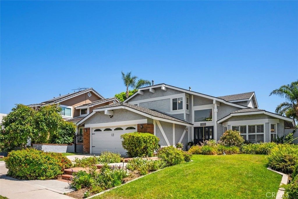 8058 E Woodsboro Avenue, Anaheim Hills