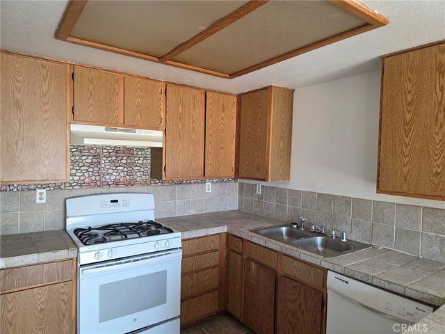 751 Higgins Road # 1, Barstow