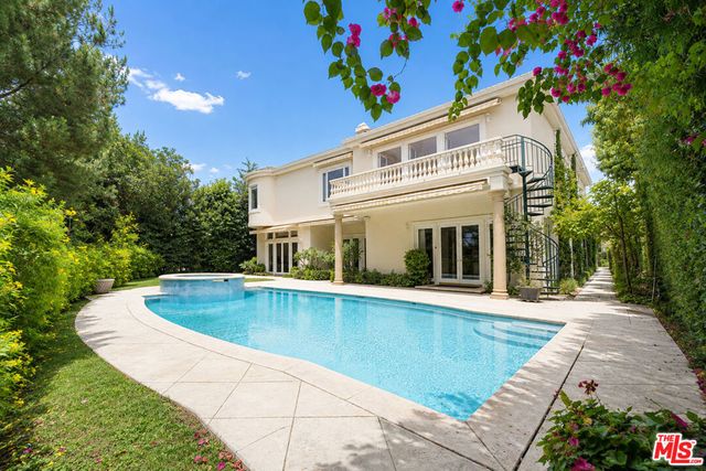 2285 Worthing Lane, Los Angeles