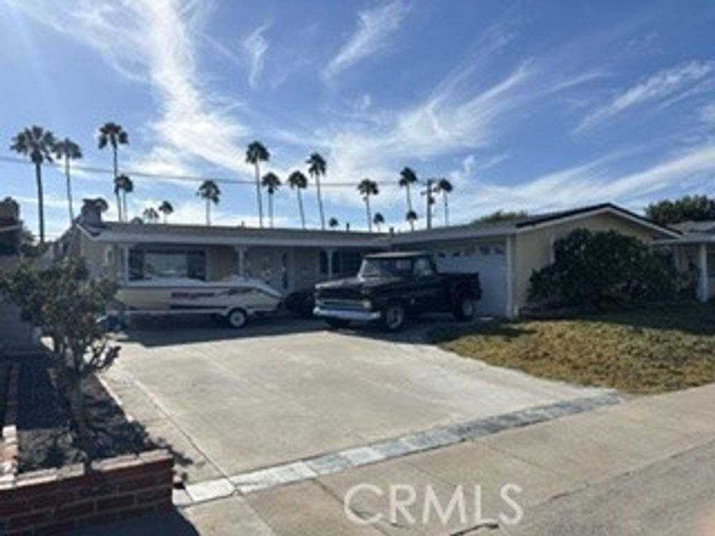 18301 Pammy, Huntington Beach
