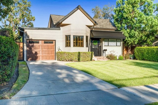 870 S Euclid Avenue, Pasadena