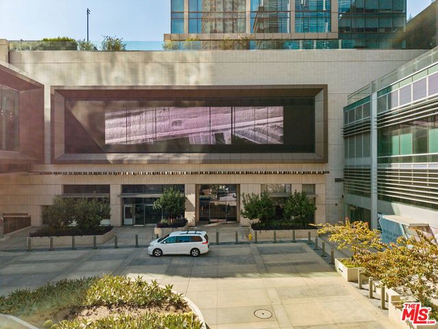 889 Francisco Street # 907, Los Angeles