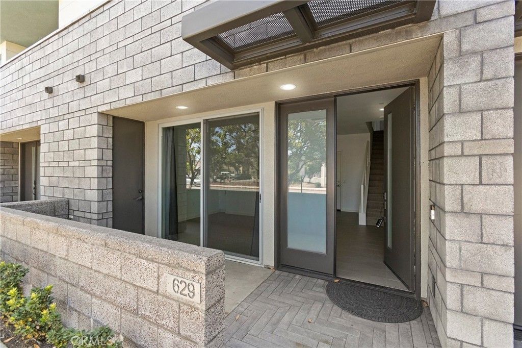 629 W 17th, Costa Mesa