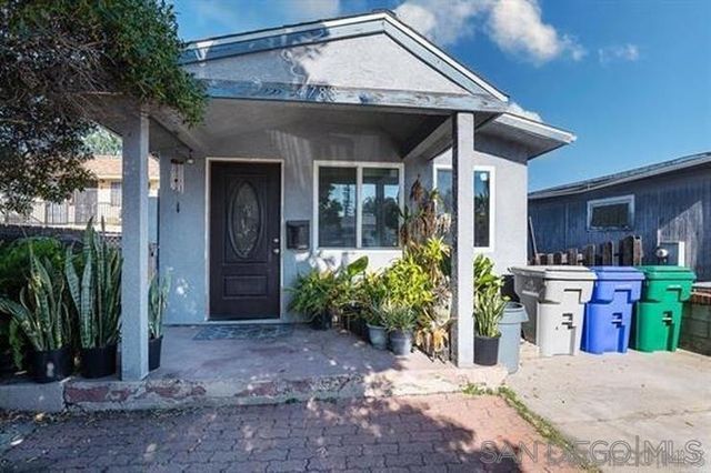 4788 Auburn Dr, San Diego