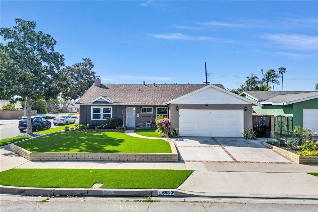658 N Milford, Orange