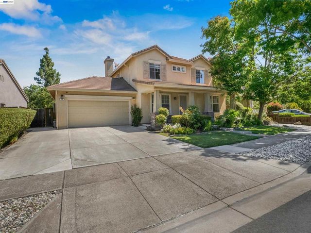 308 Arrowhead Way, Hayward