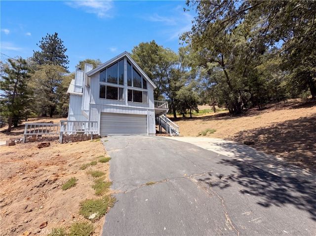 22360 Briarwood, Crestline