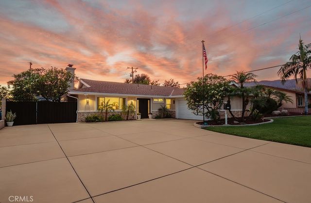 203 S Elwood, Glendora