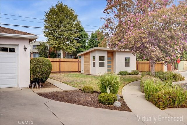 16858 Weddington Street, Encino