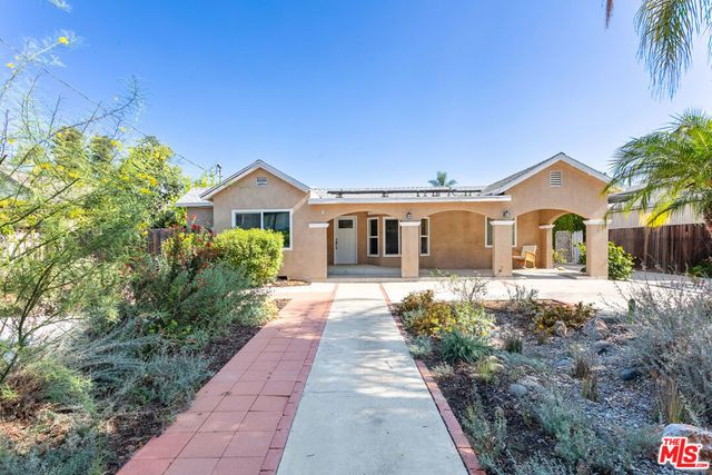 11817 Kittridge Street, Los Angeles