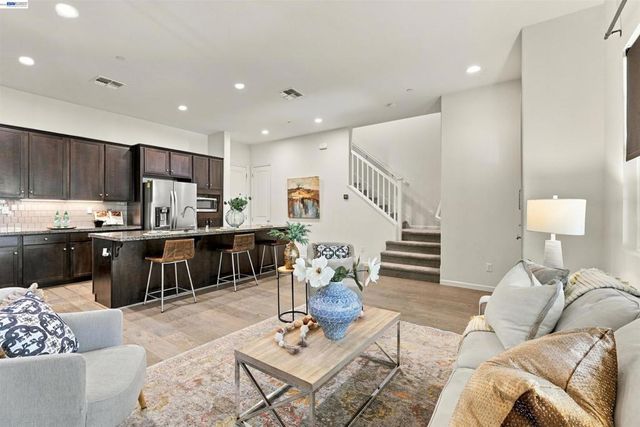 1744 Catalina Ct, Livermore
