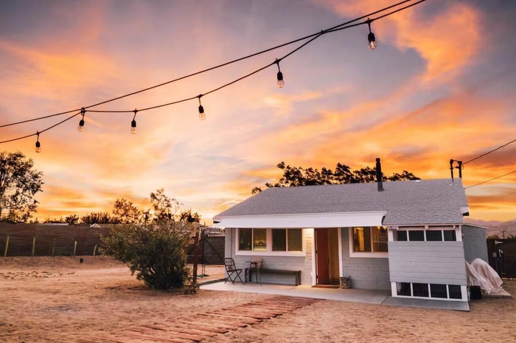 61887 Grand View Circle, Joshua Tree