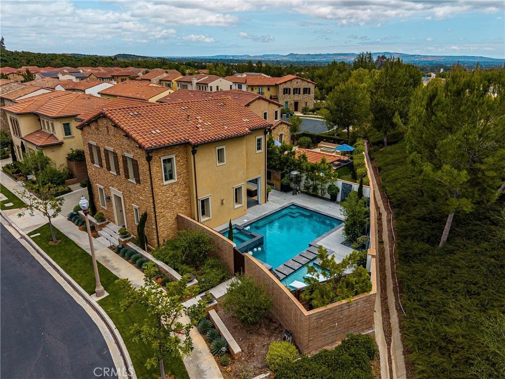 58 Riverboat, Irvine