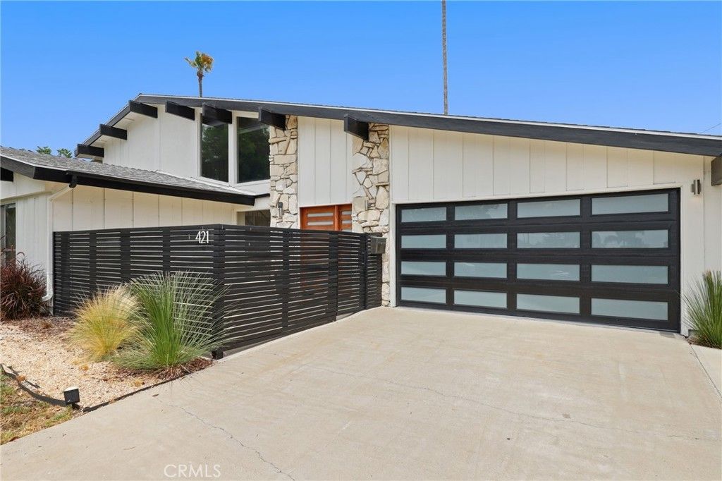 421 Larry Lane, Placentia