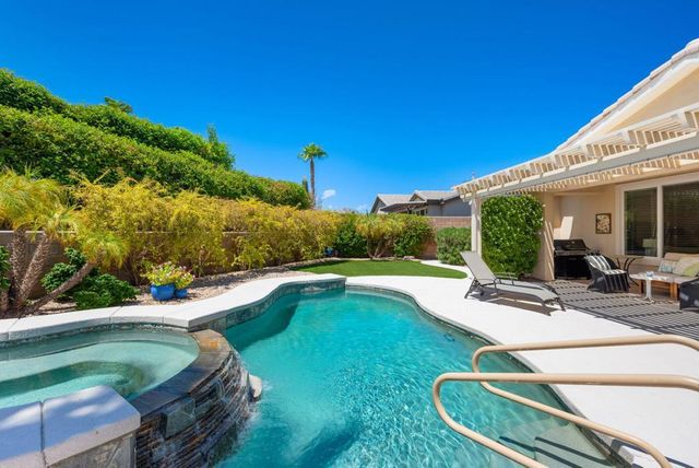 60945 Living Stone Drive, La Quinta