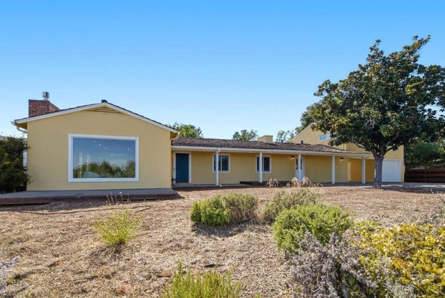 25900 Vinedo, Los Altos Hills