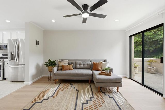 2740 Ariane Drive # 160, San Diego