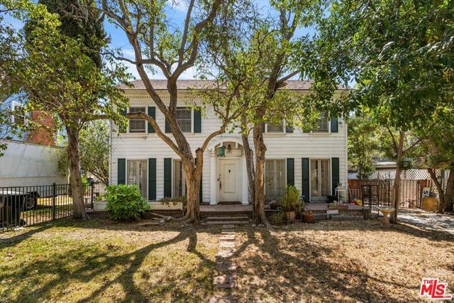 820 5th Avenue, Los Angeles