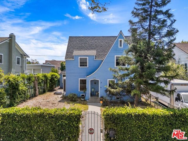 814 5th Avenue, Los Angeles
