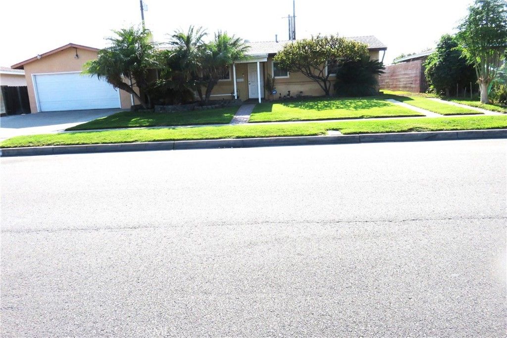 433 S Danbrook, Anaheim