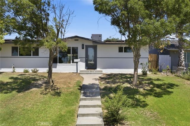 2805 Haley Street, Bakersfield