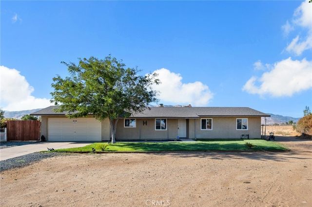21011 Valencia, Apple Valley