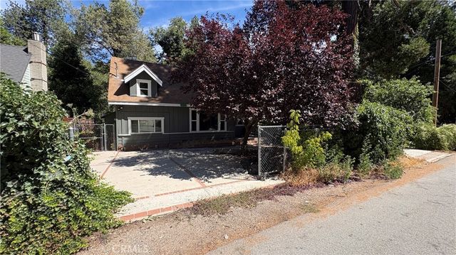 23808 Pioneer Camp, Crestline