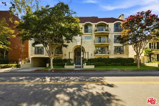 277 S Spalding Drive # 203, Beverly Hills