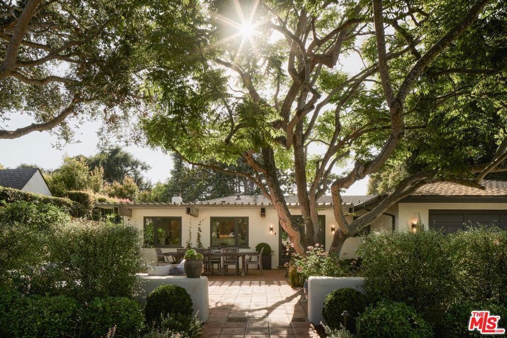 135 Pomar Lane, Santa Barbara