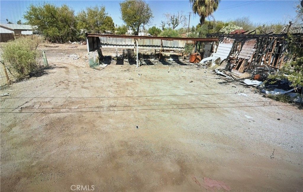 291 Hickory Street, Blythe