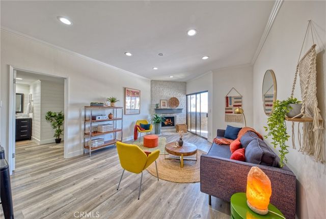 1665 Federal Avenue # 302, Los Angeles
