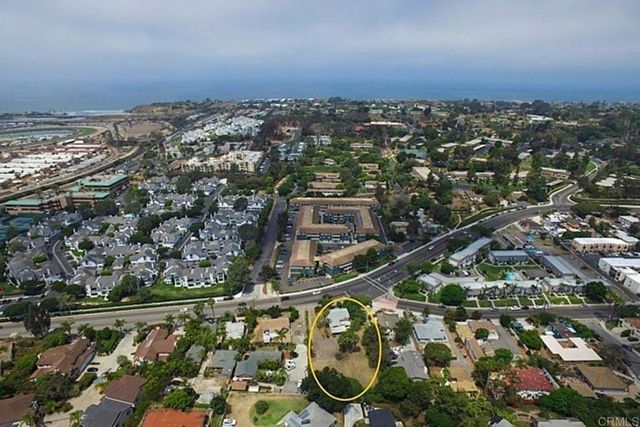 880 Stevens Avenue, Solana Beach