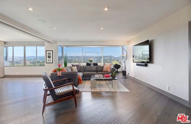 865 Comstock Avenue # 16f, Los Angeles