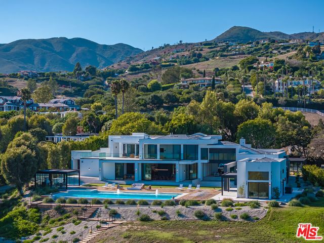 27715 Pacific Coast Highway, Malibu