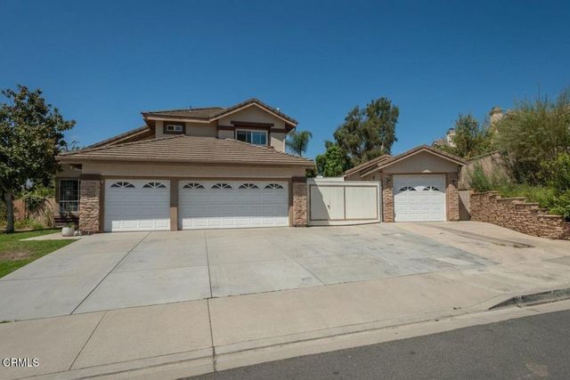 1472 La Culebra Circle, Camarillo
