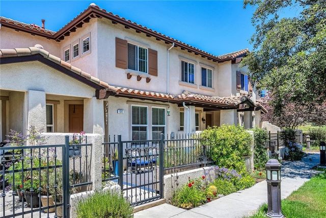 154 Via Katrina, Newbury Park